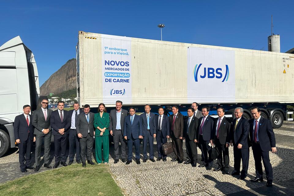 Cerimônia que marcou o primeiro embarque de carne brasileira para o Vietnã foi realizada nesta sábado (5), no Rio de Janeiro
